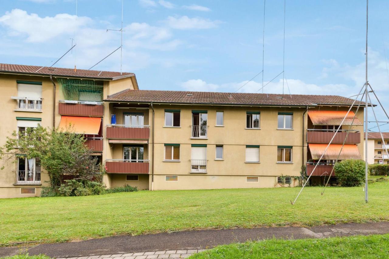 Zurich Urban Charm: Your Comfy Stay Close To The City 외부 사진